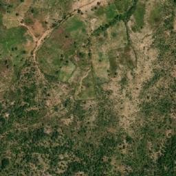 Satellite imagery of Hosséré Tra, CM