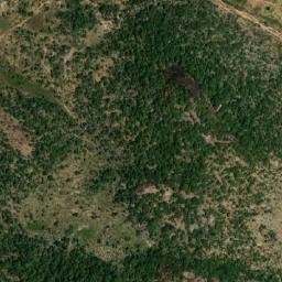 Satellite imagery of Hosséré Tra, CM