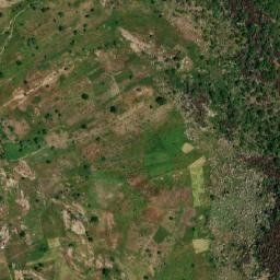 Satellite imagery of Hosséré Déguilé, CM
