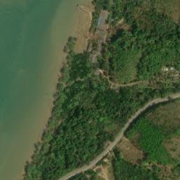 Satellite imagery of Hua Kron, TH