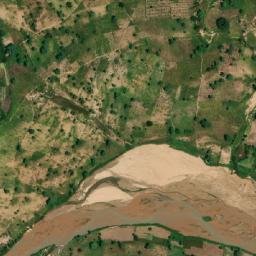 Satellite imagery of Hoséré Gorom, CM
