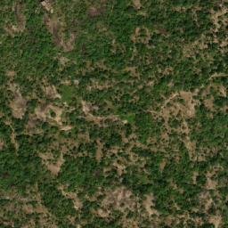 Satellite imagery of Hosséré Nari, CM