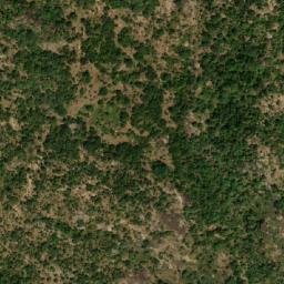 Satellite imagery of Hosséré Nari, CM