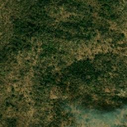 Satellite imagery of Hosséré Dourbey, CM