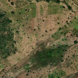 Satellite imagery of Hosséré Tobri, CM