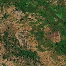 Satellite imagery of Paparenki, CM