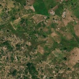 Satellite imagery of Loubaki, CM