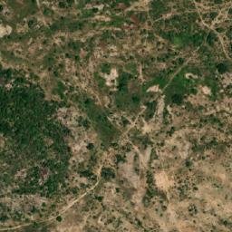 Satellite imagery of Loubaki, CM