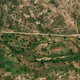 Satellite imagery of Loubaki, CM