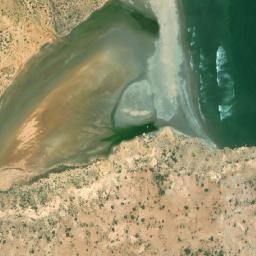 Satellite imagery of Raas Gumbax, SO