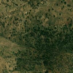 Satellite imagery of Hosséré Baoya, CM