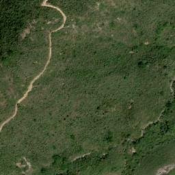 Satellite imagery of Fila La Aguada, VE