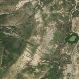 Satellite imagery of Fila El Vegón, VE