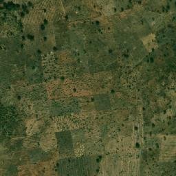 Satellite imagery of Hosséré Mboutou, CM