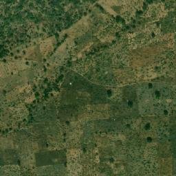 Satellite imagery of Hosséré Mboutou, CM