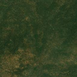 Satellite imagery of Hosséré Faourou, CM