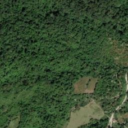 Satellite imagery of Fila La Guapa, VE