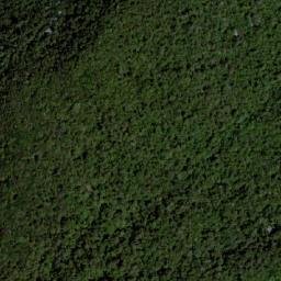 Satellite imagery of Peña de Los Buitres, VE