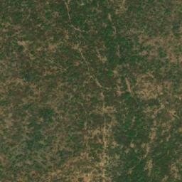 Satellite imagery of Hosséré Tifel, CM
