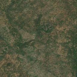 Satellite imagery of Hosséré Tifel, CM