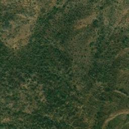 Satellite imagery of Hosséré Toro, CM