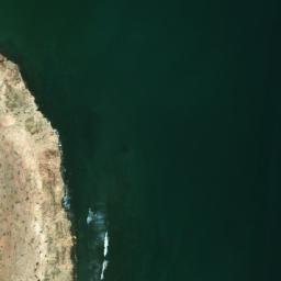Satellite imagery of Raas Macbar, SO
