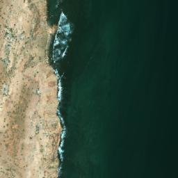 Satellite imagery of Raas Macbar, SO