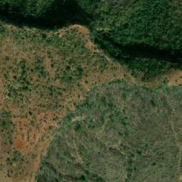 Satellite imagery of Hosséré Banay, CM