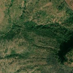Satellite imagery of Hosséré Banay, CM