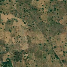 Satellite imagery of Dougué, CM