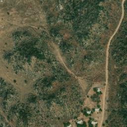 Satellite imagery of Hosséré Lagdo, CM