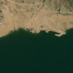 Satellite imagery of Hosséré Lagdo, CM