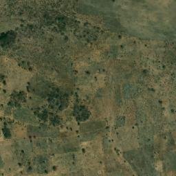 Satellite imagery of Hosséré Tchapoma, CM