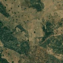 Satellite imagery of Hoséré Olaparé, CM