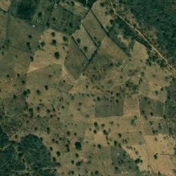 Satellite imagery of Hoséré Olaparé, CM