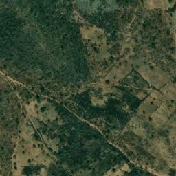 Satellite imagery of Hoséré Olaparé, CM