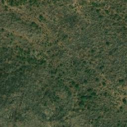 Satellite imagery of Hosséré Douri, CM