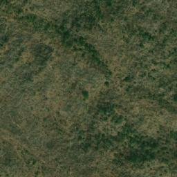 Satellite imagery of Hosséré Douri, CM