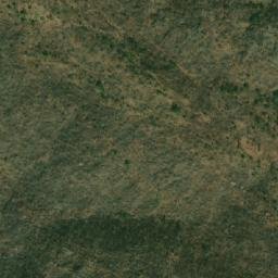 Satellite imagery of Hosséré Douri, CM