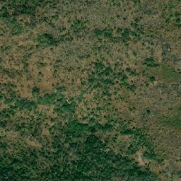 Satellite imagery of Hoséré Doui, CM