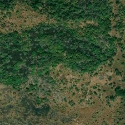 Satellite imagery of Hoséré Doui, CM