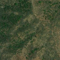 Satellite imagery of Hoséré Nyaourédou, CM