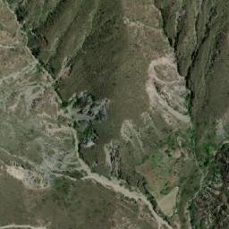 Satellite imagery of Cerro El Copete, VE