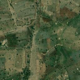 Satellite imagery of Hoséré Bangoura, CM