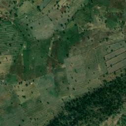 Satellite imagery of Hoséré Bangoura, CM