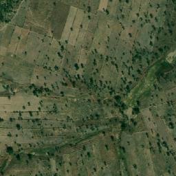 Satellite imagery of Hoséré Bangoura, CM