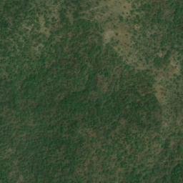 Satellite imagery of Hoséré Yalbo, CM