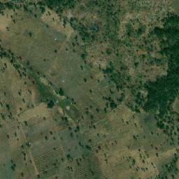Satellite imagery of Hoséré Komba, CM