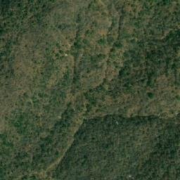 Satellite imagery of Hoséré Guingri, CM