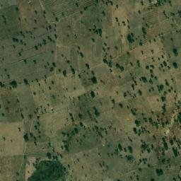 Satellite imagery of Hoséré Komba, CM